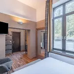 Des Comtes Hotel 3*