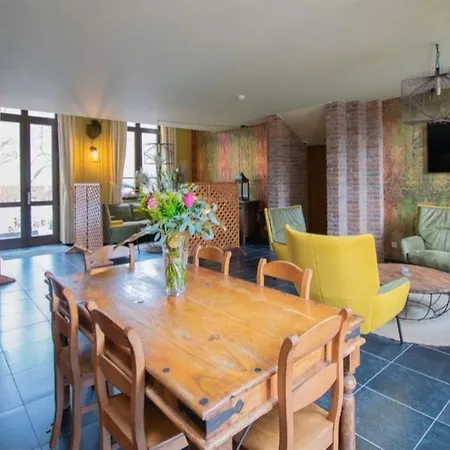 Des Comtes מלון דורבורי