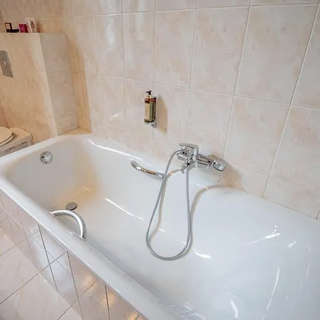 Hotell Des Comtes 3*