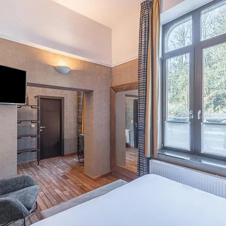 Des Comtes Hotell 3*