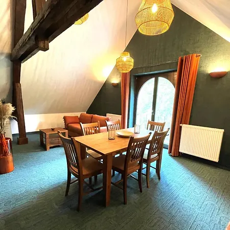 Des Comtes מלון 3*