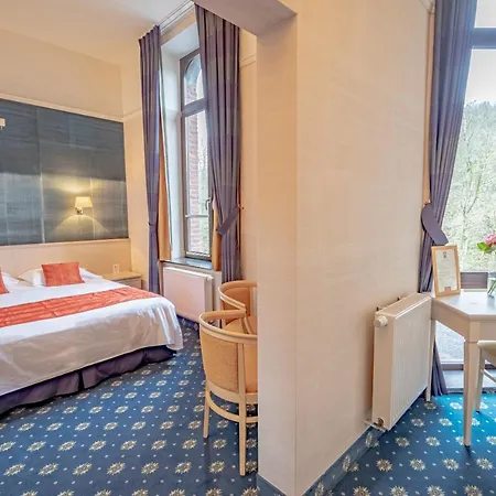 Des Comtes Hotel 3*